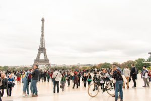 Cinematic tourism to places like the Eiffel Tower in Paris. Photo credit Freepik.