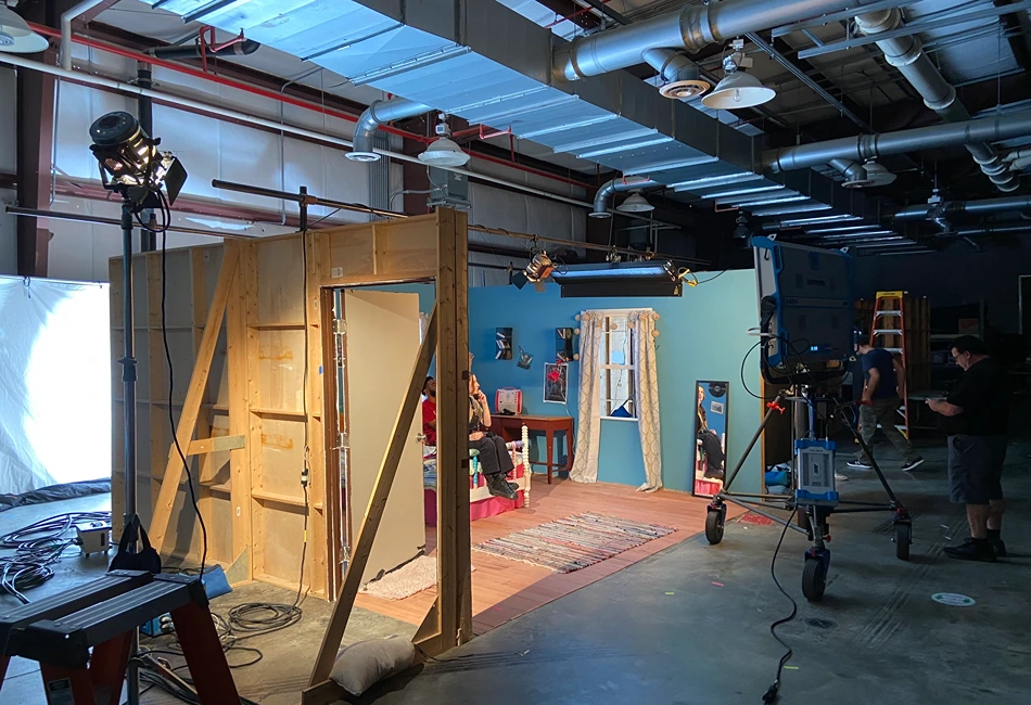 GFA’s Lighting & Grip combo class. Credit GA Film Academy Facebook